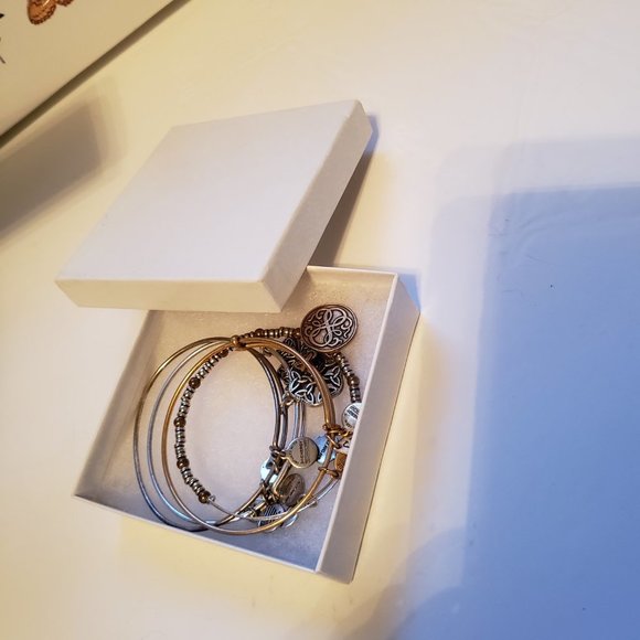 Alex and Ani Shamrock Bracelets Set - Picture 4 of 6